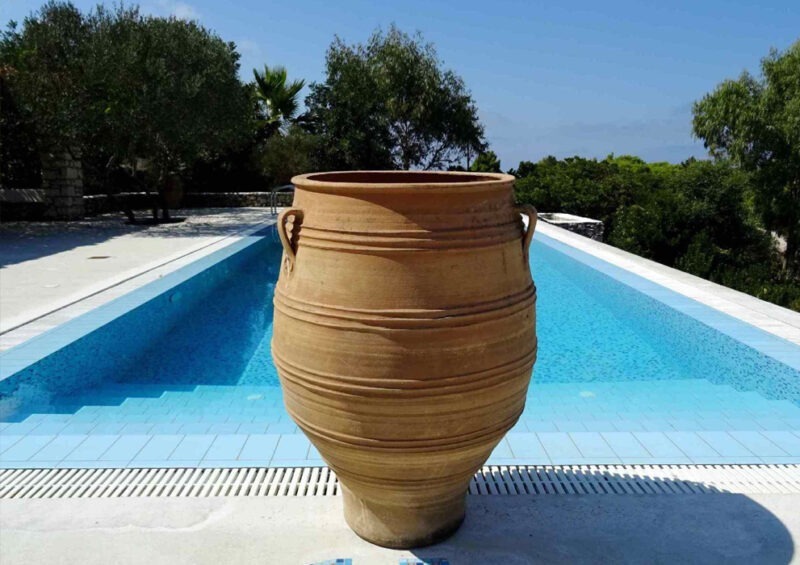 Pithari terracotta pot from The Cretan Pot Shop Rugby Warwickshire